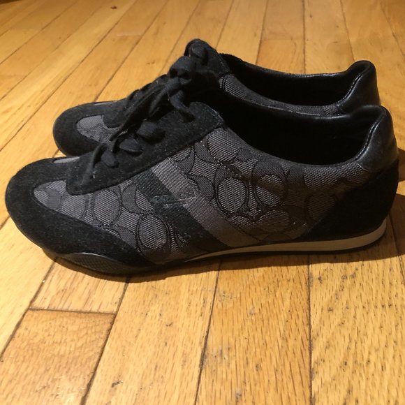 Brand New Coach "Kelson" Gray Black Signature Jacquard Suede Trim Sneakers - Picture 3 of 10